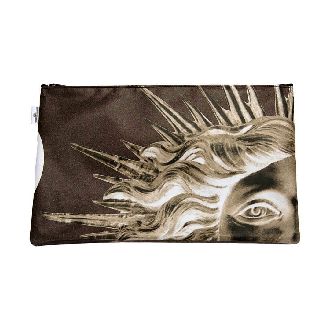 Grande-Trousse-Plate_400-ans_37989B-1