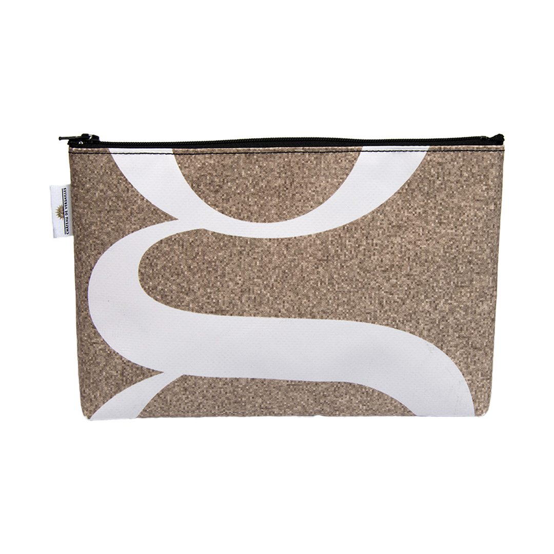 Trousse_400-ans_37982B-1