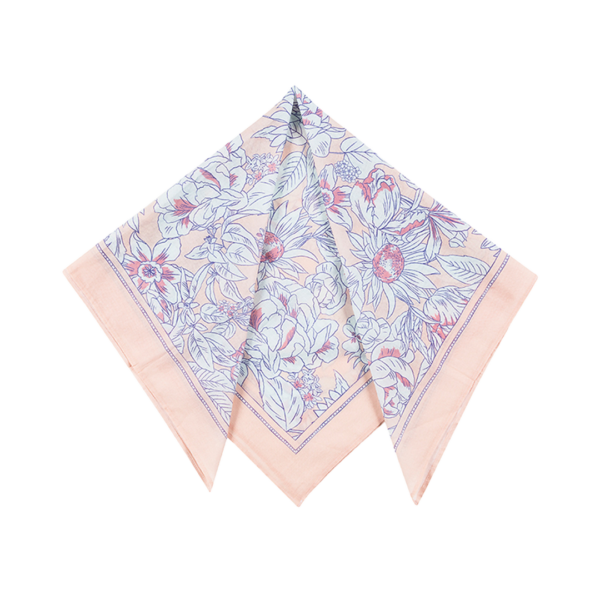 carré fleurs rose marchande mode 1