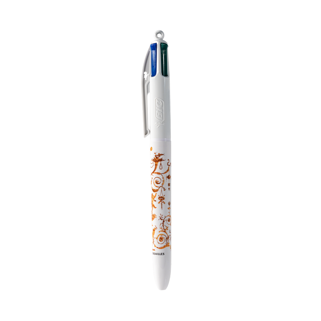 bic-cabinet-dore-1